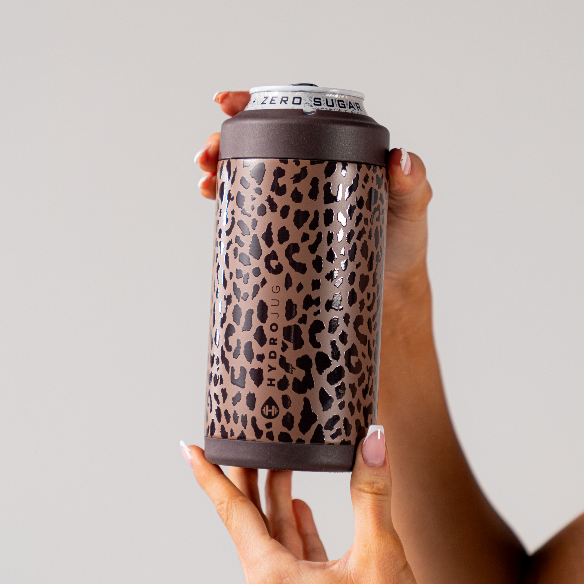brown-leopard-x0 16ozCan-BrownLeopard-WPI-6.png
